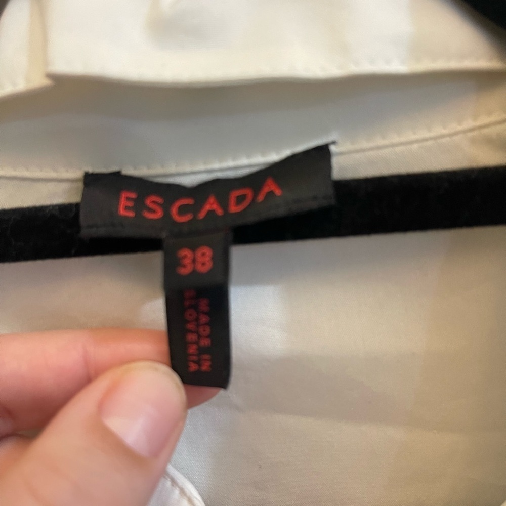 Escada White Button Down Detachable Beaded Collar… - image 2